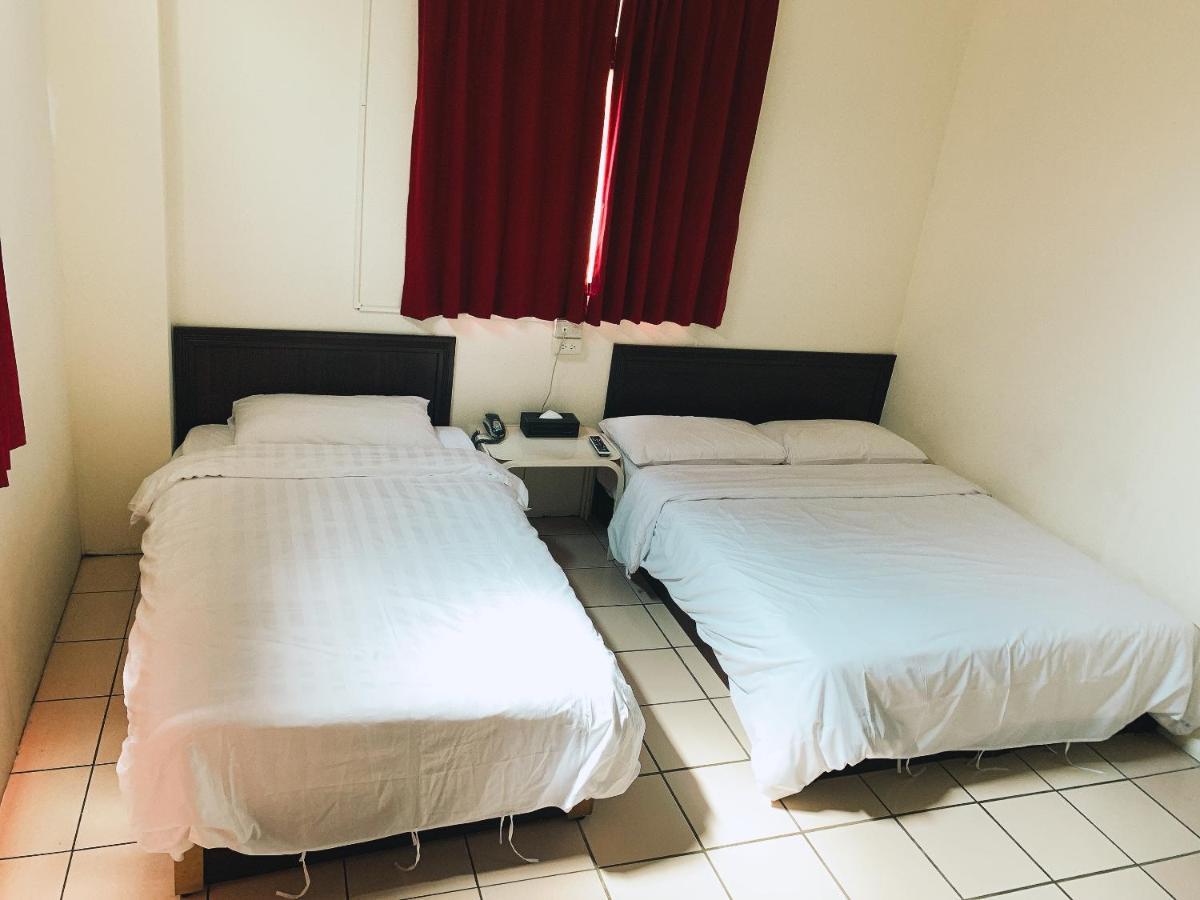 Forever Happiness Hostel Пули Экстерьер фото