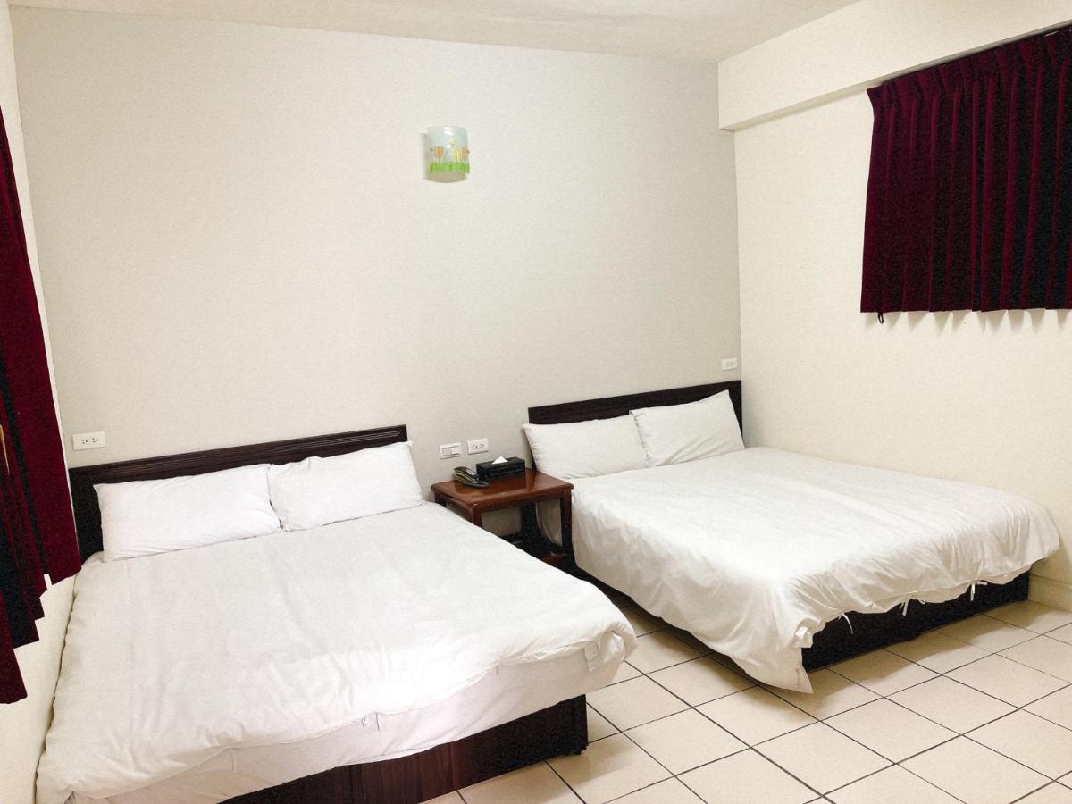 Forever Happiness Hostel Пули Экстерьер фото