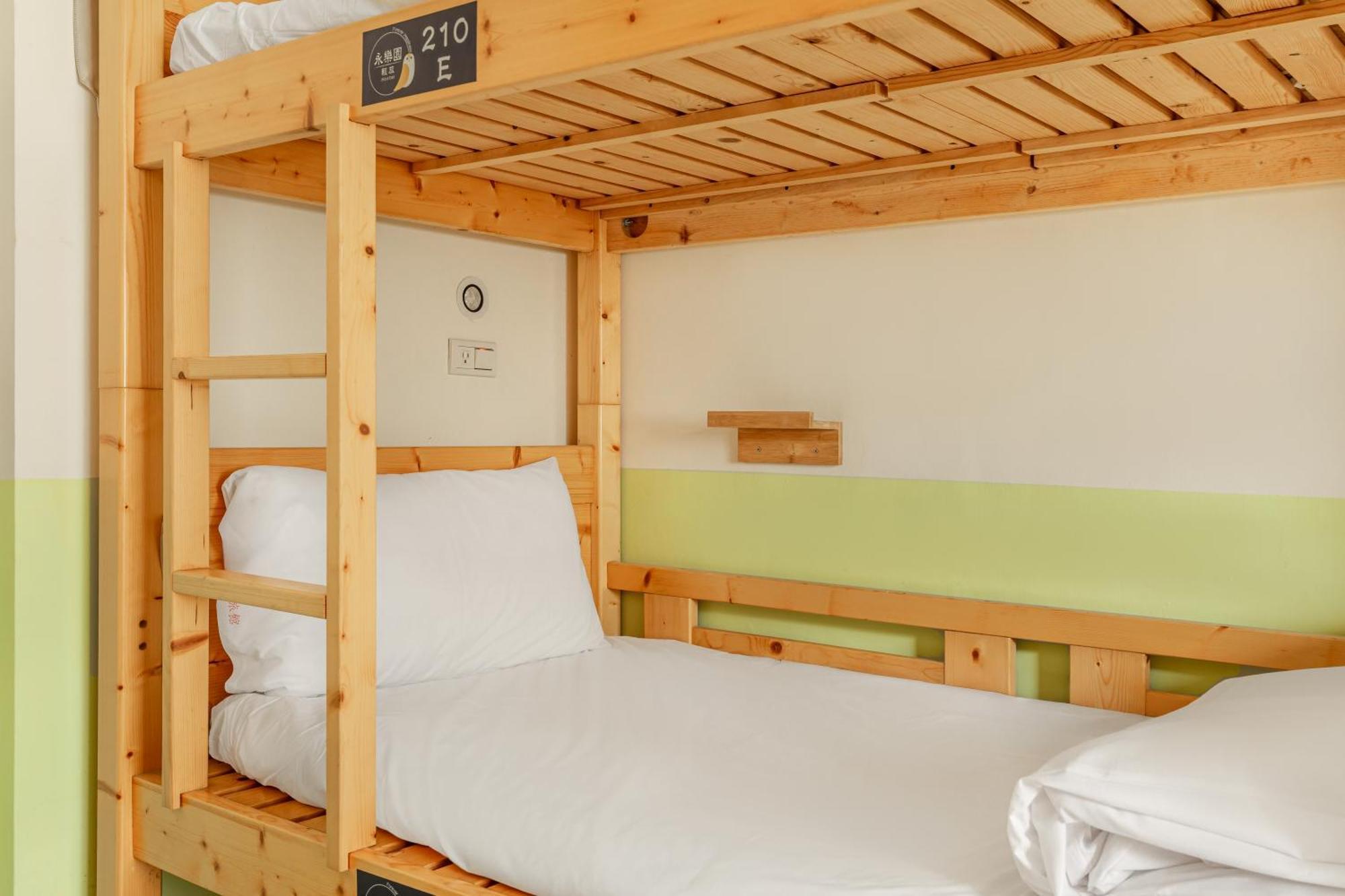 Forever Happiness Hostel Пули Экстерьер фото
