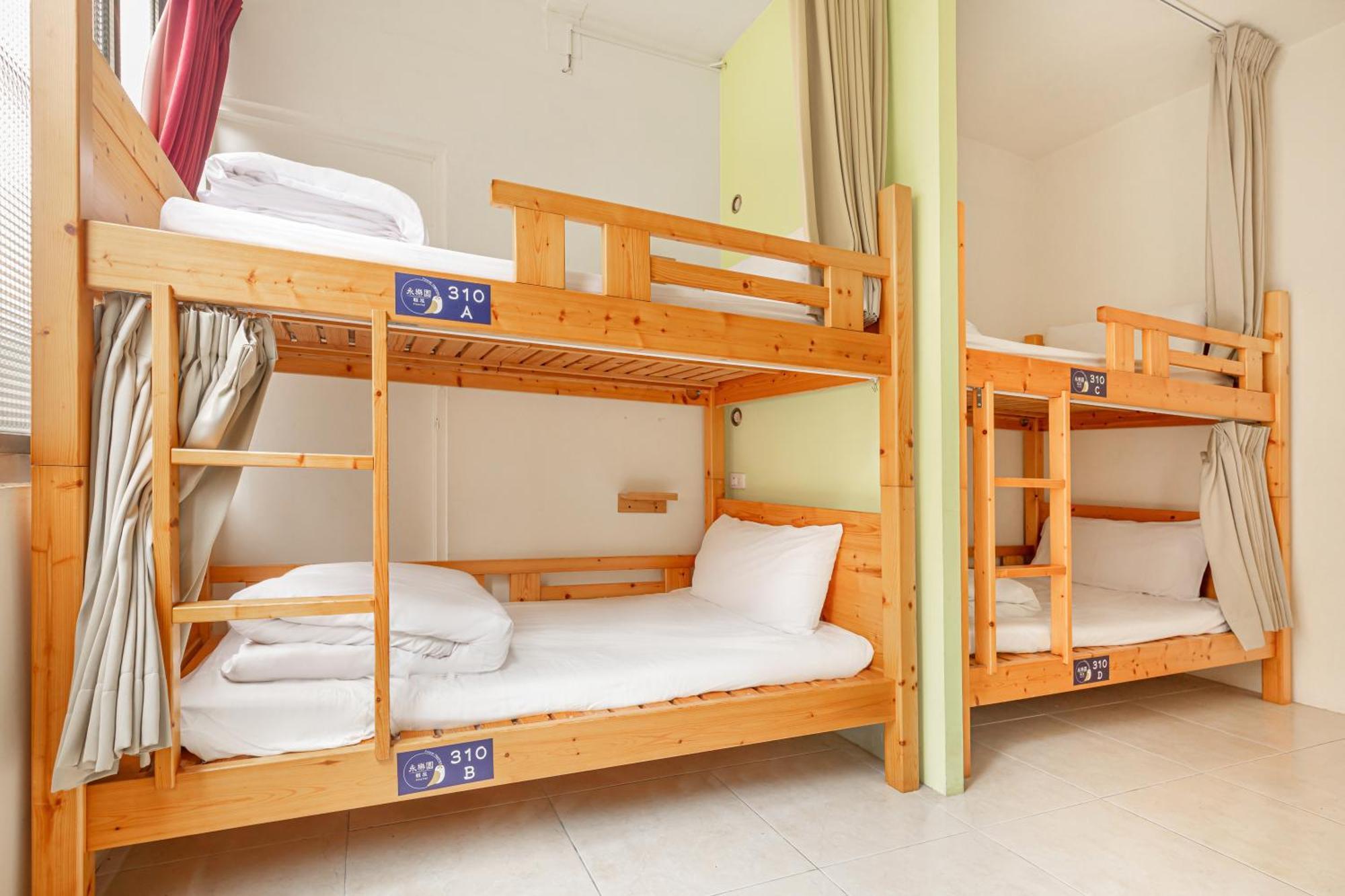 Forever Happiness Hostel Пули Экстерьер фото