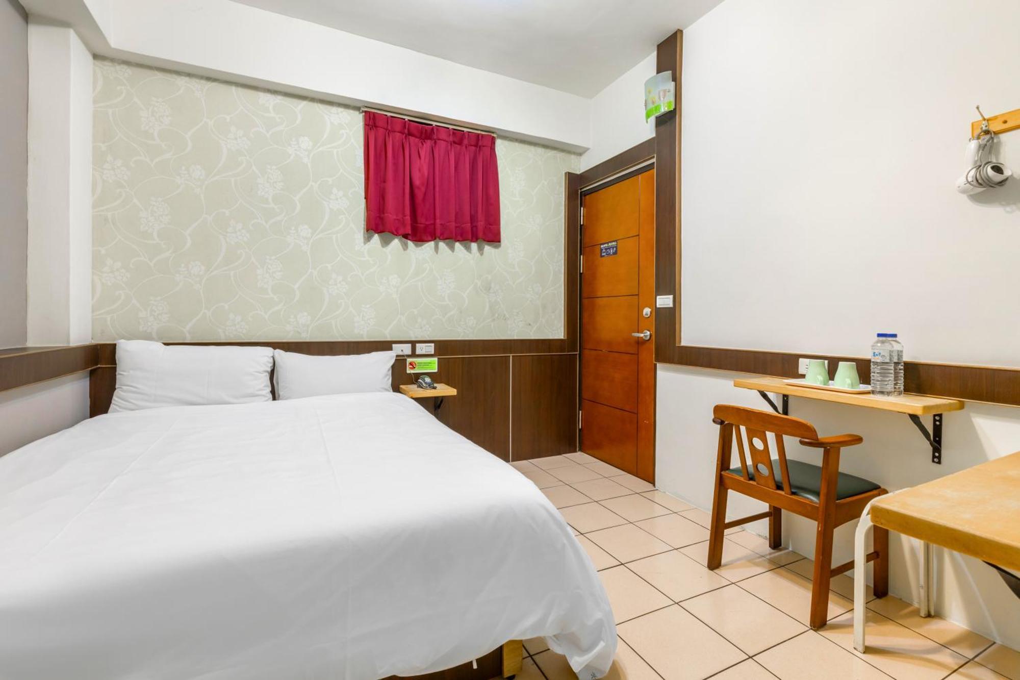 Forever Happiness Hostel Пули Экстерьер фото