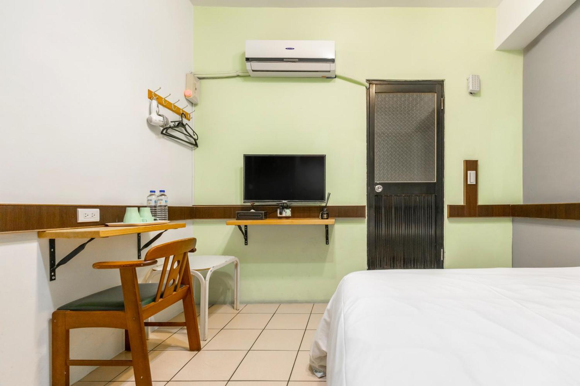 Forever Happiness Hostel Пули Экстерьер фото